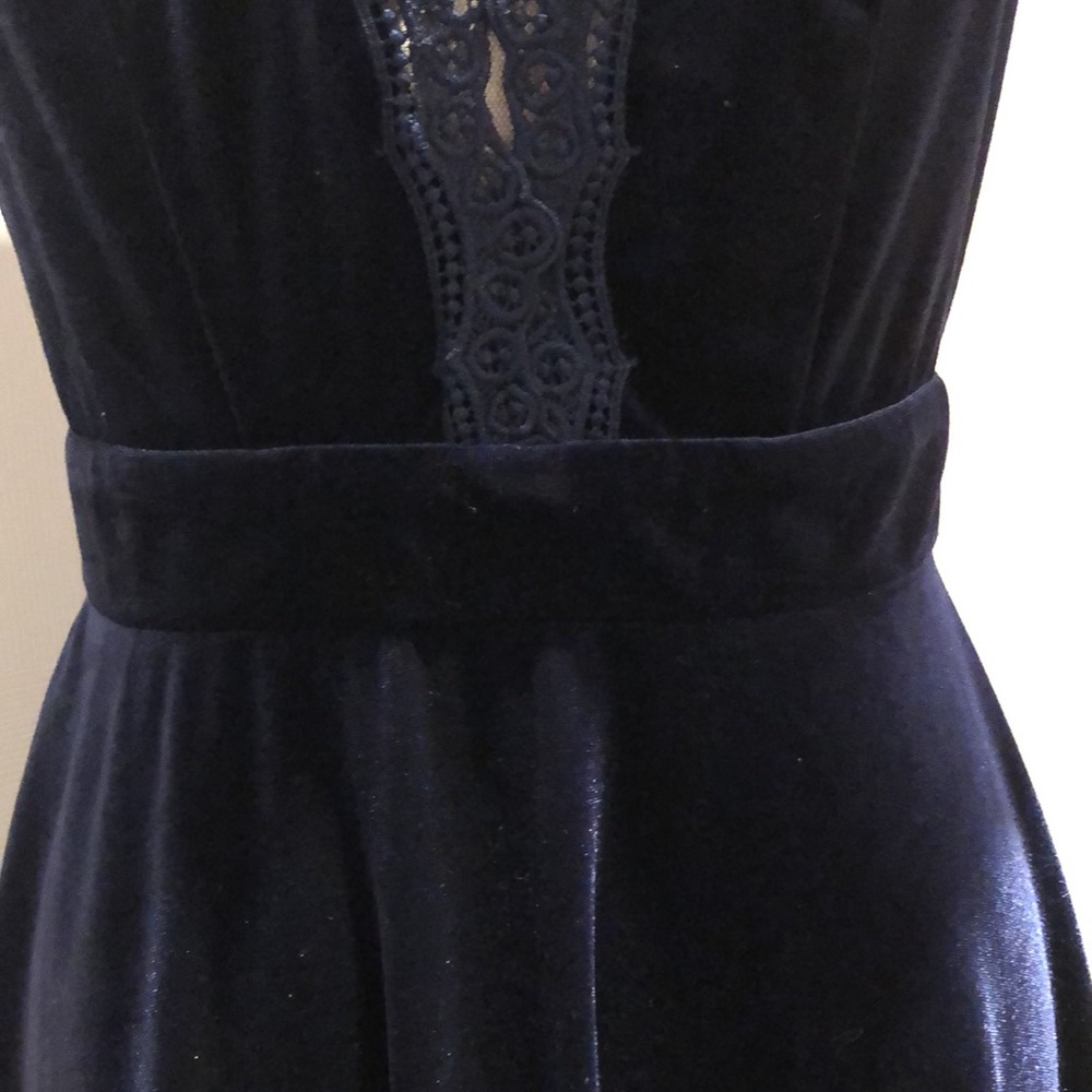 Grace Karin | NWT Velvet & Lace V-neck Sleeveless Midi Dress - Picture 5 of 10